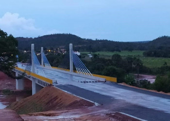Bolsonaro vem ao Piauí dia 21 para inaugurar ponte em Santa Filomena